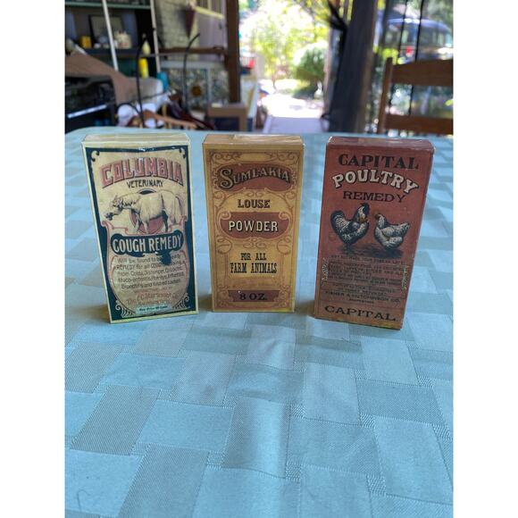 Set of 3 Small Fake Boxes of Old Fashioned Animal Remedies Wood block paper wrap - Picture 1 of 10